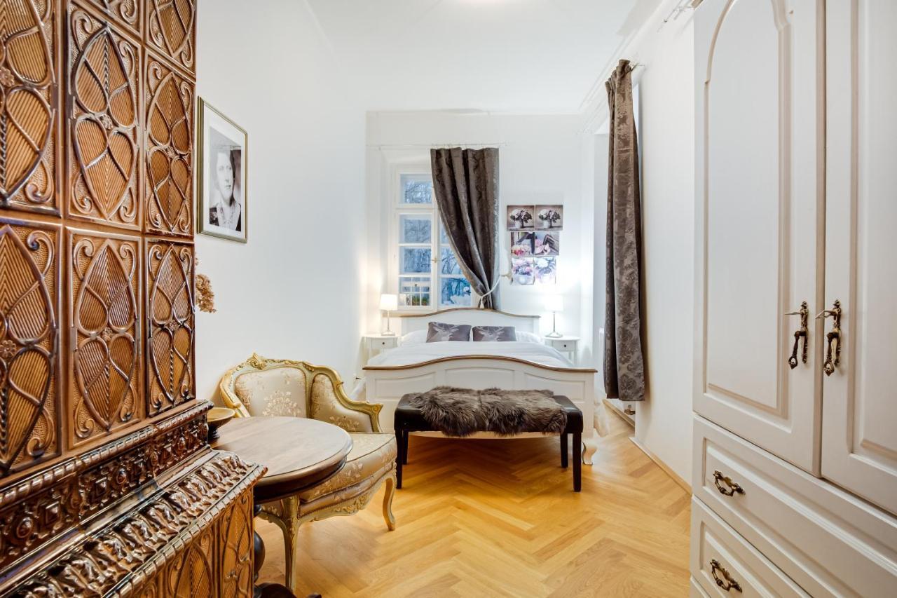 Lovecky Zamecek Pod Milesovkou Teplice Exterior foto